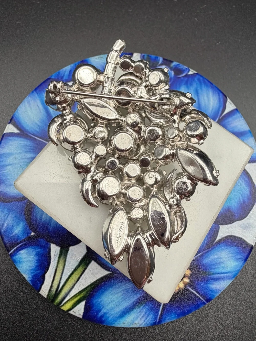 Kramer Vintage Rhinestone Brooch #812 Appx 2.5”